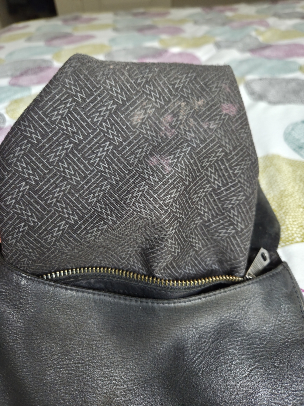 Will Leather Goods Black Braided-Strap Leather Crossbody Bag - Picture 9 of 16